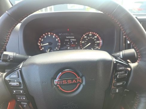 Used 2026 Nissan Frontier PRO-4X AWD/4WD image 26