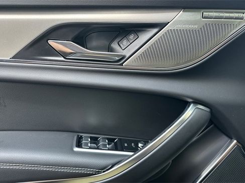 New 2024 Jaguar XF R-Dynamic SE image 10