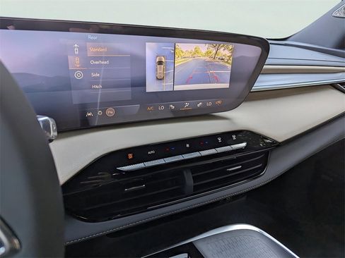 New 2026 Buick Enclave Preferred w/ Power Package image 7