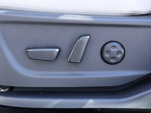 Used 2024 Nissan Ariya AWD image 20