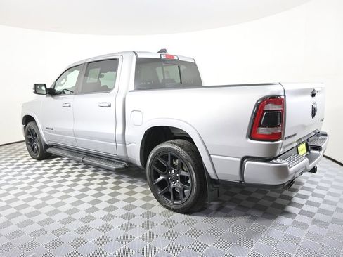 Used 2022 RAM 1500 Laramie AWD/4WD image 4