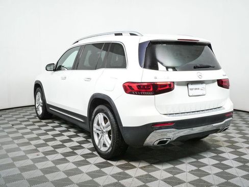 Used 2021 Mercedes-Benz GLB 250 4MATIC image 3