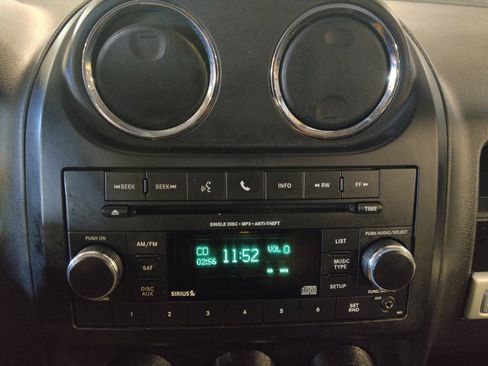 Used 2016 Jeep Compass Sport w/ Power Value Group image 25