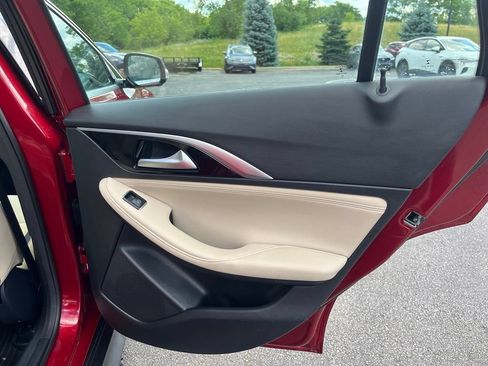 Used 2019 INFINITI QX30 AWD w/ Navigation Package image 26