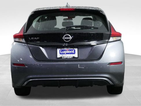 Used 2025 Nissan Leaf S FWD image 9