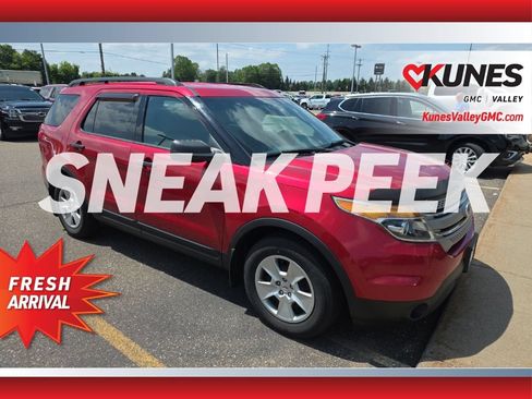 Used 2012 Ford Explorer FWD w/ Class III Trailer Tow Pkg image 1