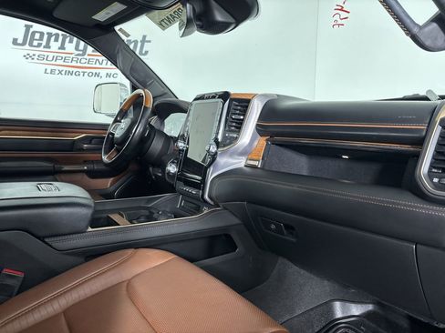 Used 2022 RAM 1500 Limited w/ Bed Utility Group image 31