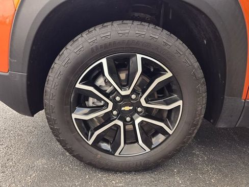 Used 2023 Chevrolet TrailBlazer ACTIV w/ Convenience Package AWD/4WD image 9