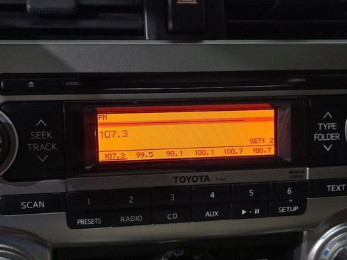 Used 2012 Toyota 4Runner SR5 w/ Convenience Pkg image 16