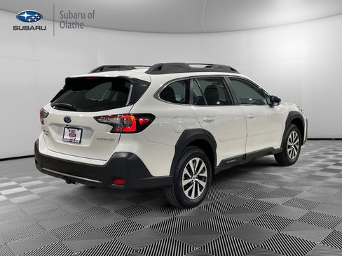 Certified 2025 Subaru Outback image 10