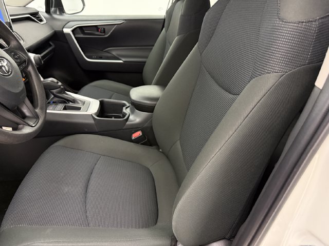 Used 2025 Toyota RAV4 LE FWD image 26