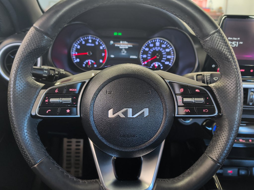 Certified 2023 Kia Forte GT-Line FWD image 19