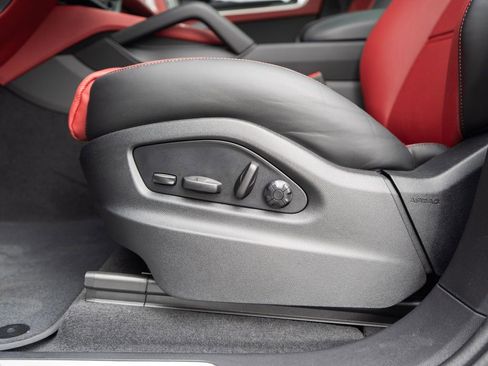 New 2026 Porsche Cayenne E-Hybrid Coupe AWD/4WD image 29