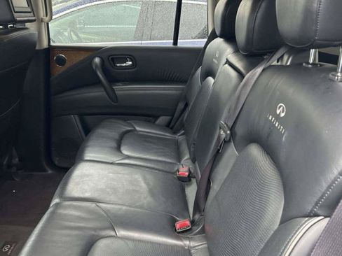 Used 2014 INFINITI QX80 4WD w/ Theater Package image 3