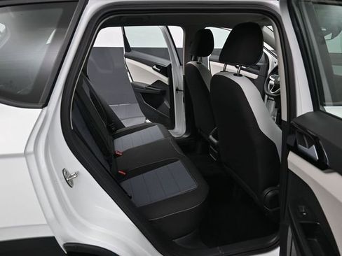 Used 2025 Volkswagen Taos S w/ Taos MDO Package FWD image 29