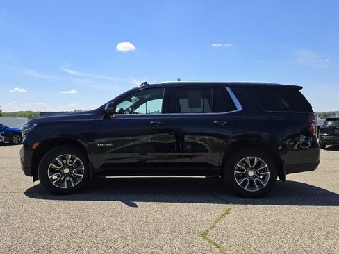 Used 2023 Chevrolet Tahoe LT w/ Luxury Package AWD/4WD image 18