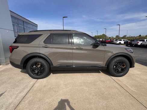New 2026 Ford Explorer Tremor w/ Tremor Convenience Package AWD/4WD image 5