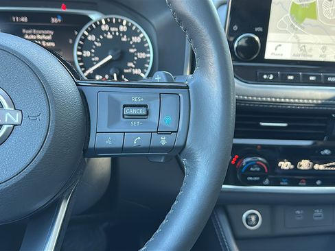 Certified 2023 Nissan Rogue SL w/ SL Premium Package image 16