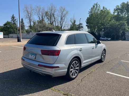 Used 2019 Audi Q7 3.0T Prestige w/ Prestige Package AWD/4WD image 4