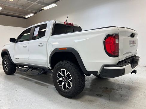 Used 2024 GMC Canyon AT4X AWD/4WD image 11