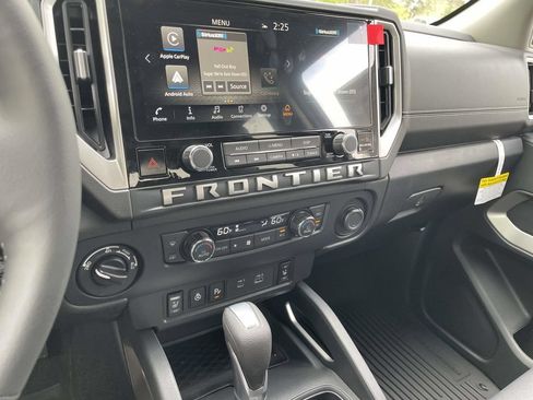 New 2026 Nissan Frontier SV w/ SV Convenience Package AWD/4WD image 22