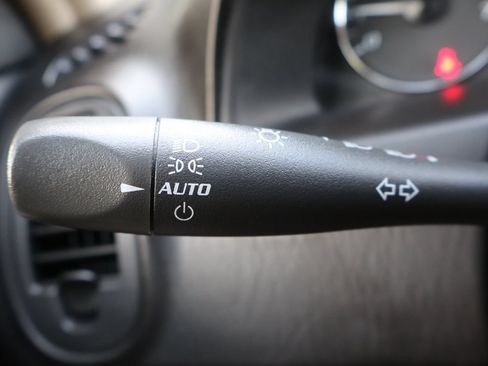 Used 2007 Chevrolet Malibu LTZ FWD image 31
