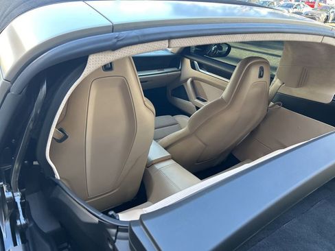 Used 2021 Porsche 911 Targa 4S Heritage Design image 38