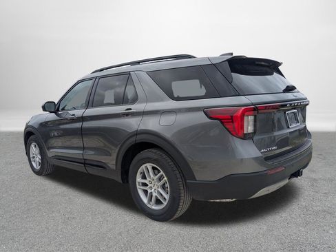 New 2026 Ford Explorer Active image 5