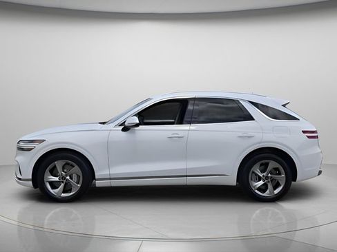 Used 2026 Genesis GV70 2.5T AWD/4WD image 3