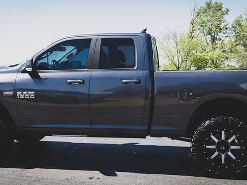 Used 2016 RAM 1500 Sport w/ Convenience Group AWD/4WD image 8