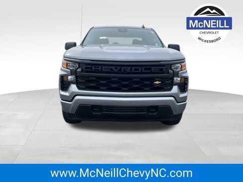 New 2026 Chevrolet Silverado 1500 Custom image 2