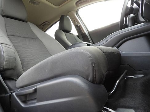 Used 2022 Honda HR-V EX image 34