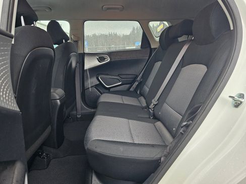 Used 2022 Kia Soul LX w/ Technology Package image 15