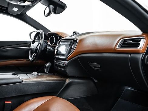 Used 2018 Maserati Ghibli S Q4 image 25