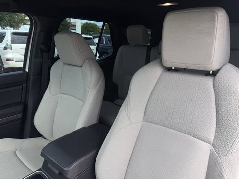 Used 2026 Toyota 4Runner SR5 AWD/4WD image 12