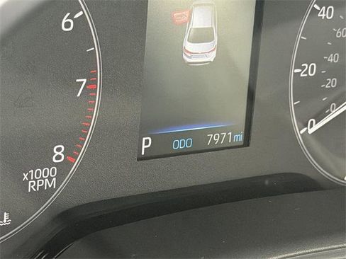 Certified 2025 Toyota Corolla LE image 9