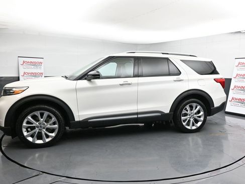 Used 2022 Ford Explorer Platinum w/ Equipment Group 601A image 5