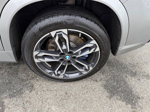 Certified 2025 BMW X1 M35i w/ Premium Package image 18