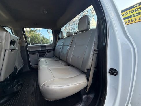 Used 2017 Ford F450 XL w/ Power Equipment Group image 14