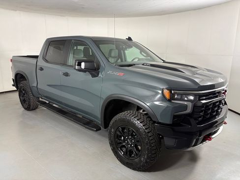 Certified 2025 Chevrolet Silverado 1500 ZR2 w/ Technology Package AWD/4WD image 2