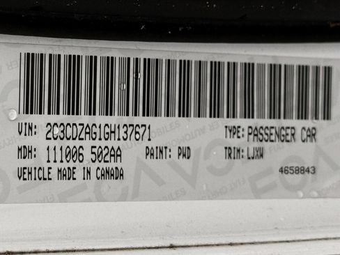 Used 2016 Dodge Challenger SXT Plus RWD image 27