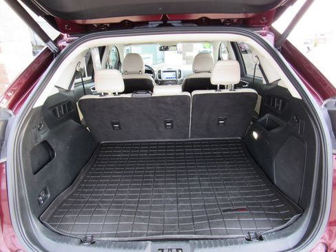 Used 2019 Ford Edge Titanium w/ Equipment Group 301A image 37