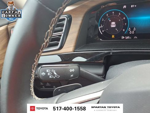 Used 2025 Volkswagen Atlas SE AWD/4WD image 24