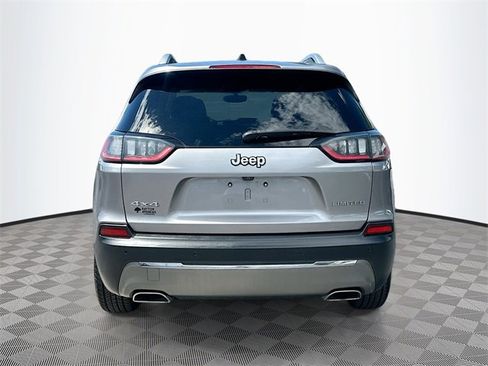 Used 2019 Jeep Cherokee Limited image 6