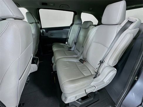 Certified 2024 Honda Odyssey EX-L image 33