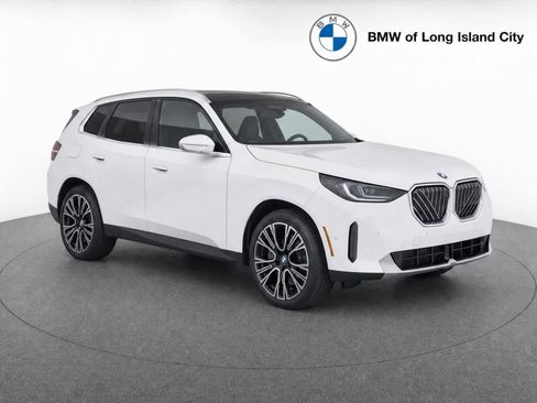 New 2026 BMW X3 xDrive30i w/ Premium Package AWD/4WD image 1