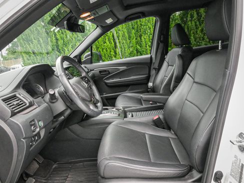 Used 2023 Honda Passport EX-L image 7