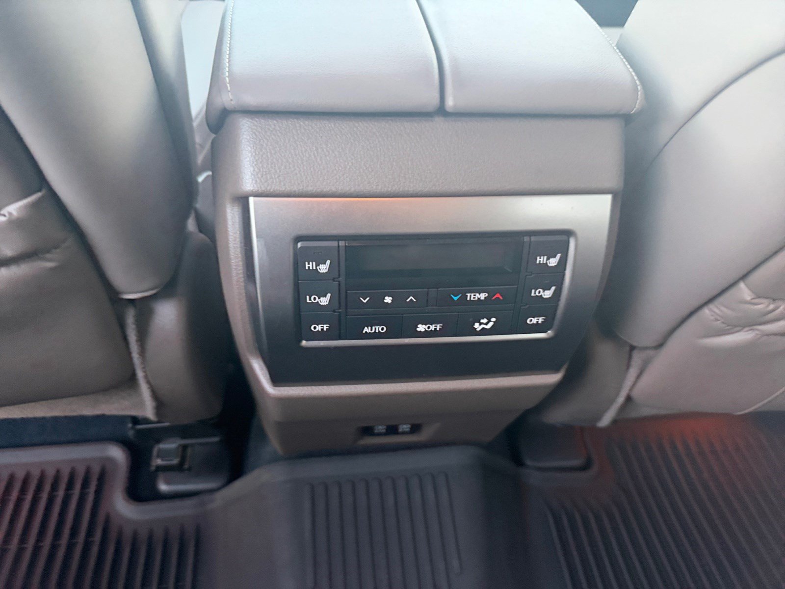 Used 2023 Lexus GX 460 Premium w/ Premium Plus Package AWD/4WD image 14
