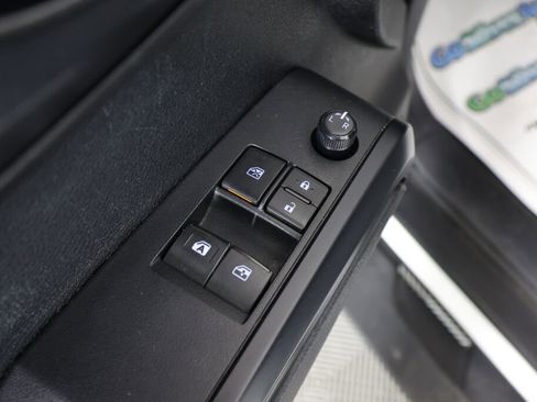 Used 2022 Toyota Tacoma SR RWD image 22