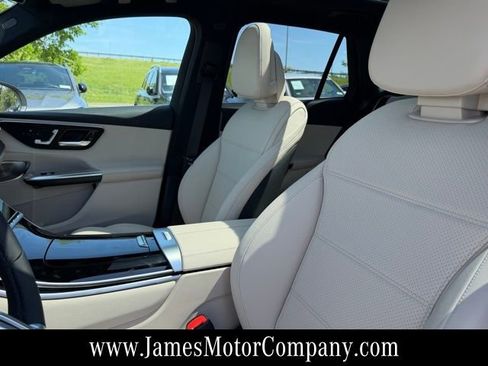 New 2026 Mercedes-Benz GLC 300 4MATIC image 14